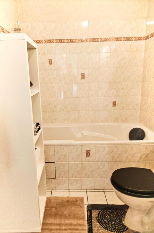 Charmant Appartement Sur Sottevilles Les Ruão Exterior foto